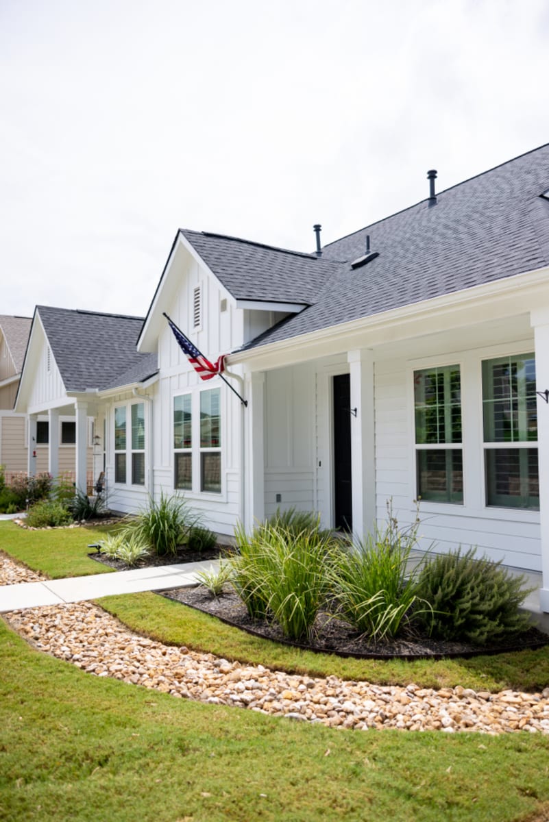 Ignite Buyer Frenzy: Price Your Home Right from Day One
